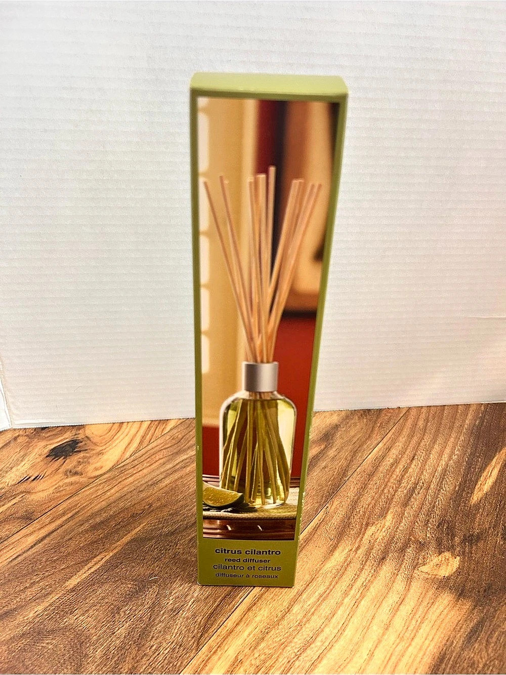 Pier 1 Citrus Cilantro Reed Diffuser 8 oz NWT